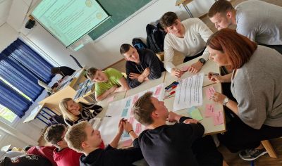 Dijaki in šole - hekaton